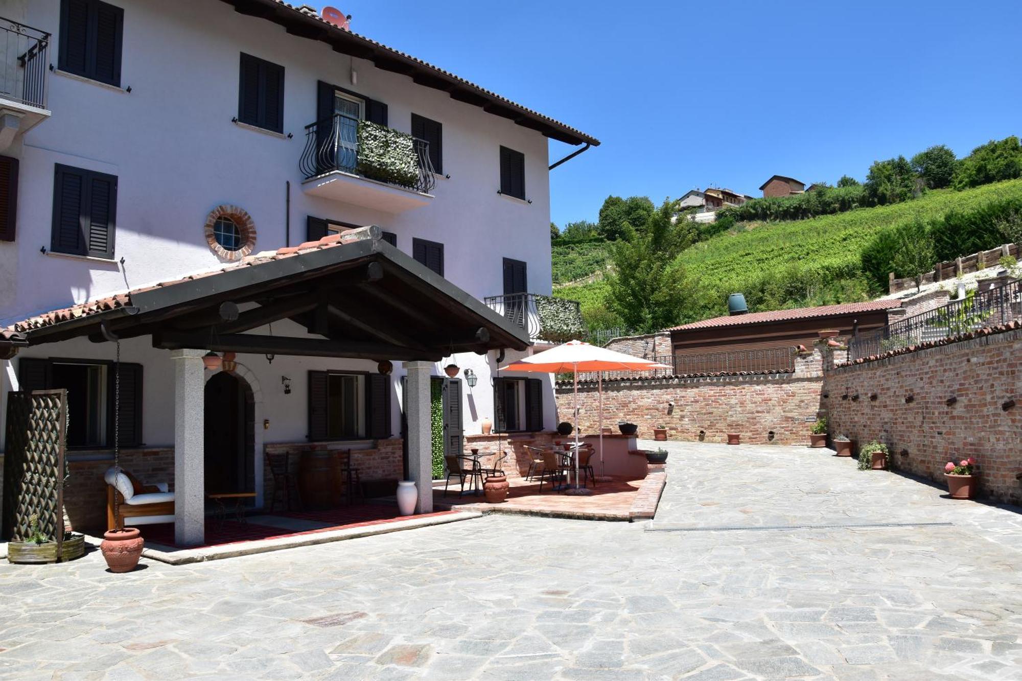 B&B La Dolce Vita Priocca 外观 照片