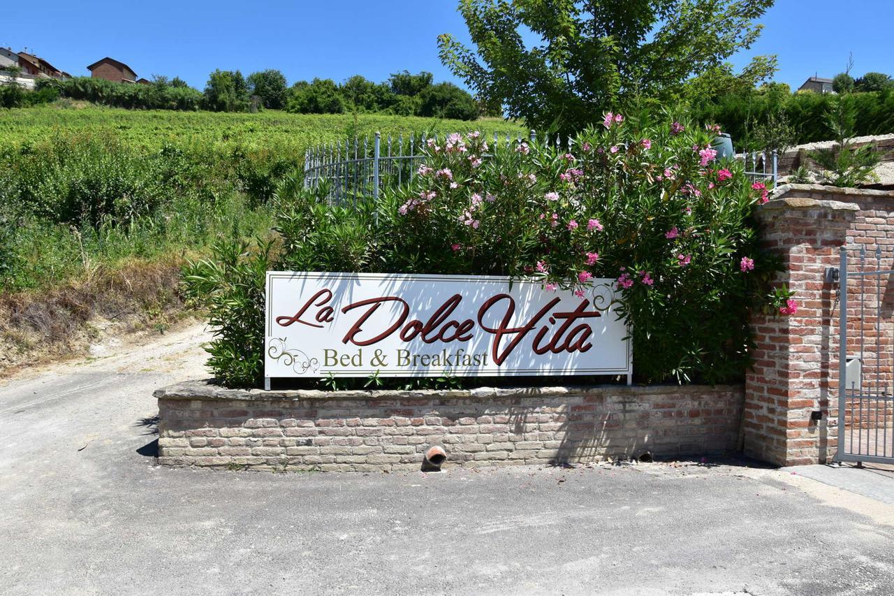 B&B La Dolce Vita Priocca 外观 照片